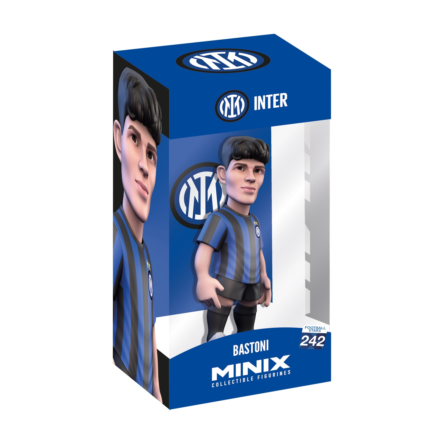 Una figurina da collezione Minix di un calciatore in uniforme blu e nera.