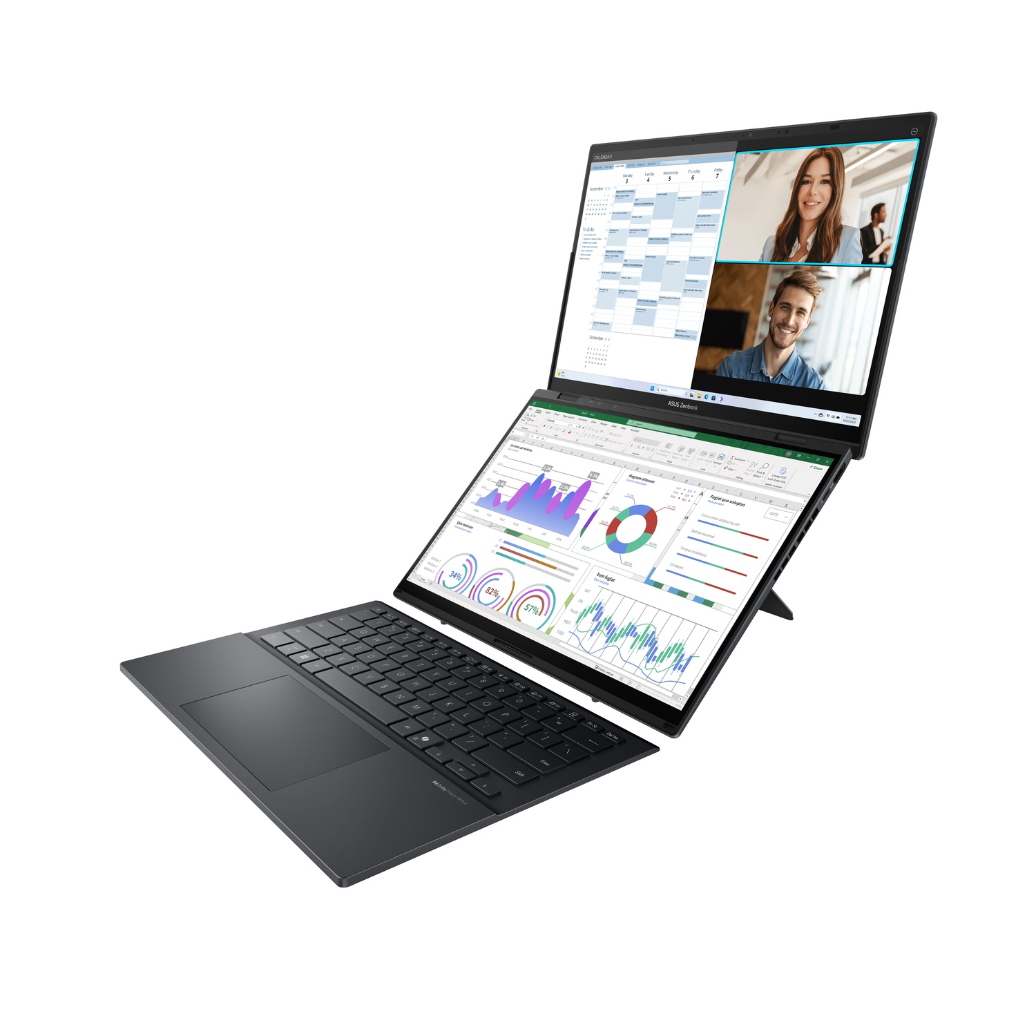 Zwarte laptop met twee schermen, met spreadsheets en videogesprekken.