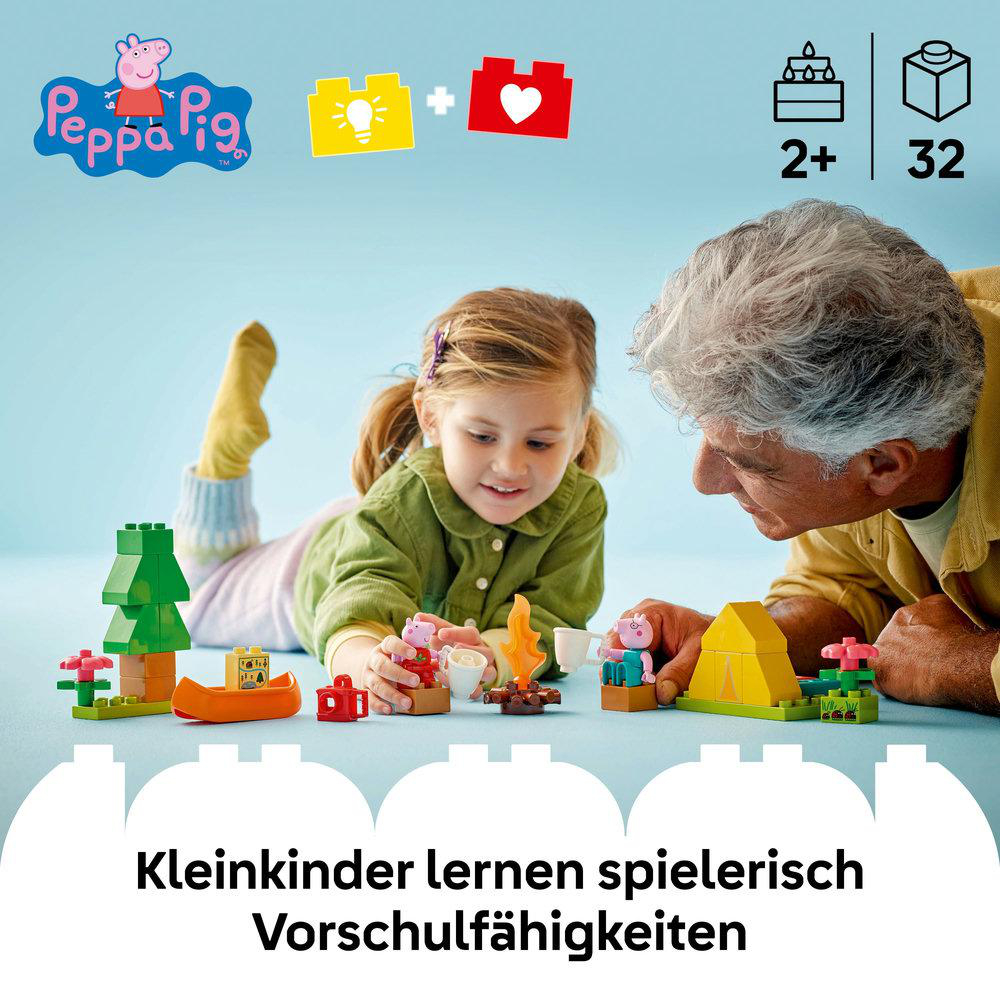 Mädchen und Mann spielen mit Spielzeugblöcken. Enthält Peppa Pig Figuren und verschiedene Bausteine.
