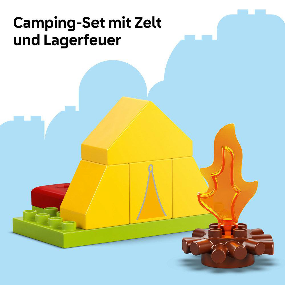 Bausteine-Szene eines gelben Zeltes, eines roten Blocks und eines orangefarbenen Lagerfeuers auf grüner Basis.