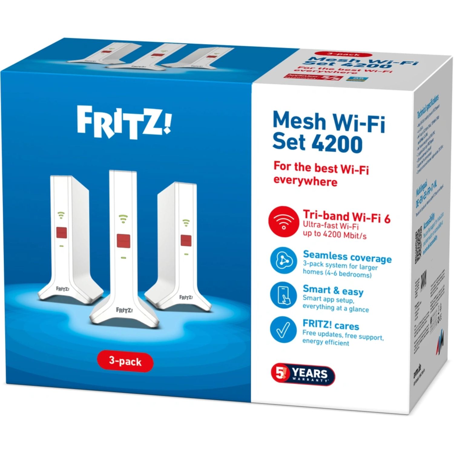 Une boîte blanche de FRITZ! Mesh Wi-Fi Set 4200. Elle montre trois routeurs blancs avec des lumières rouges.
