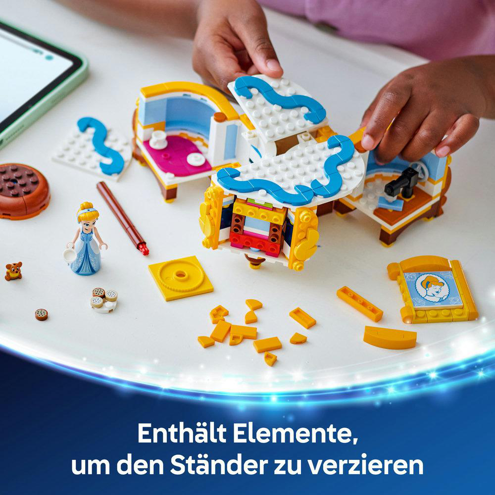 Ein Mann mit Ohrhörern in den Ohren.