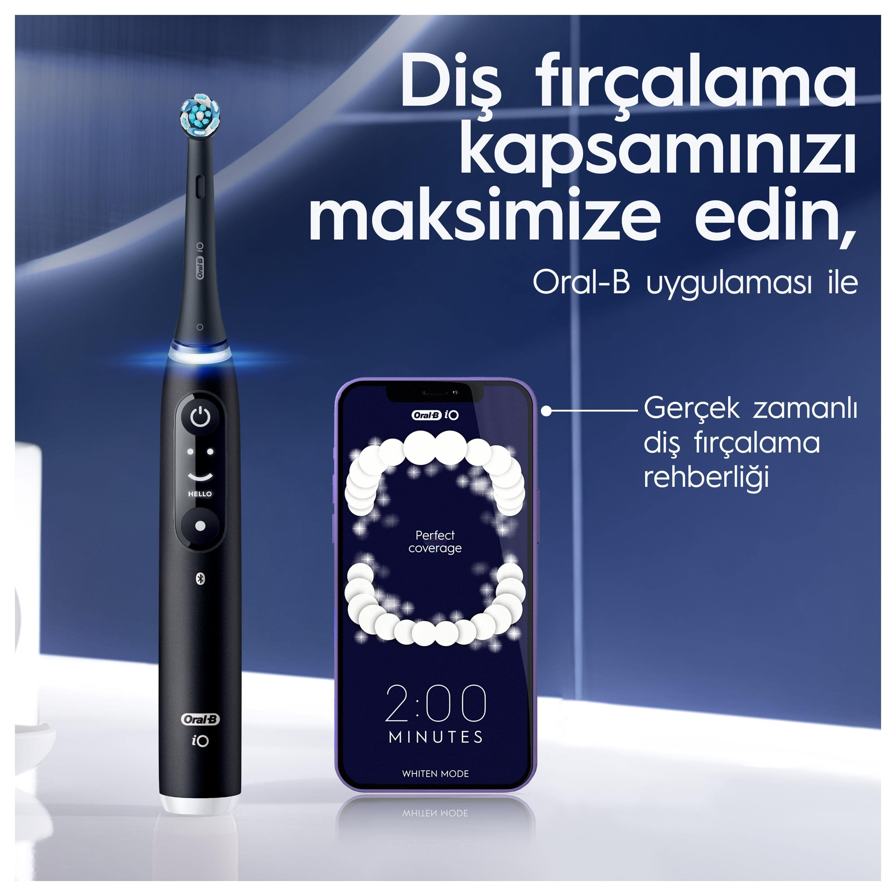 Bir Oral-B elektrikli diş fırçası ve fırçalama verilerini gösteren bir telefon.