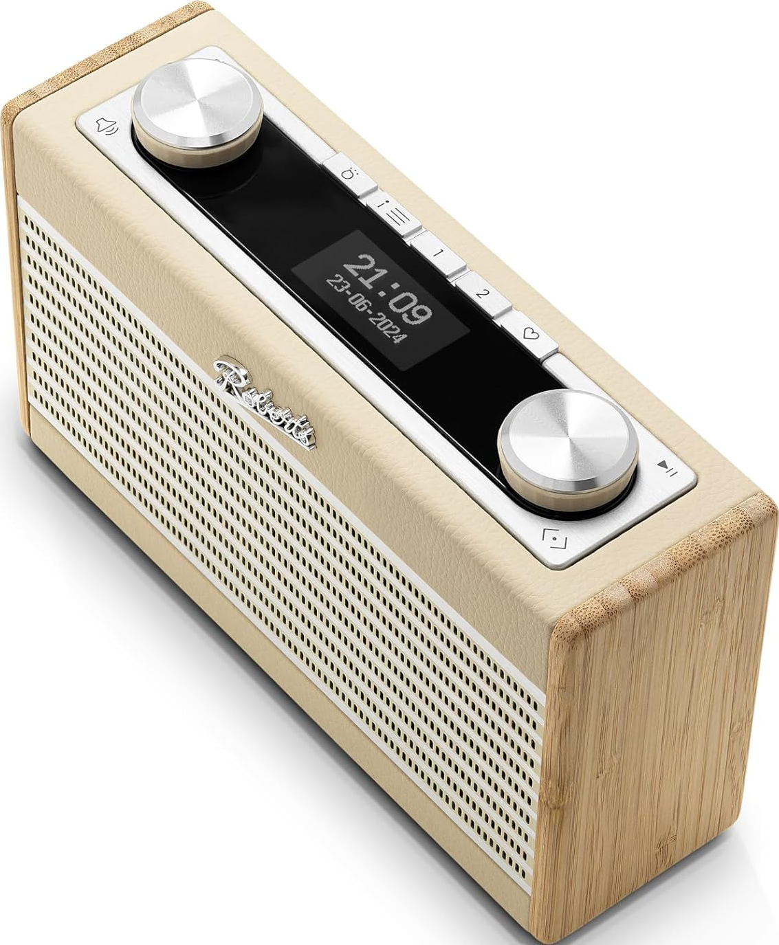 Cremefarbenes Radio mit schwarzem Bildschirm und silbernen Bedienelementen. Holzrahmen.