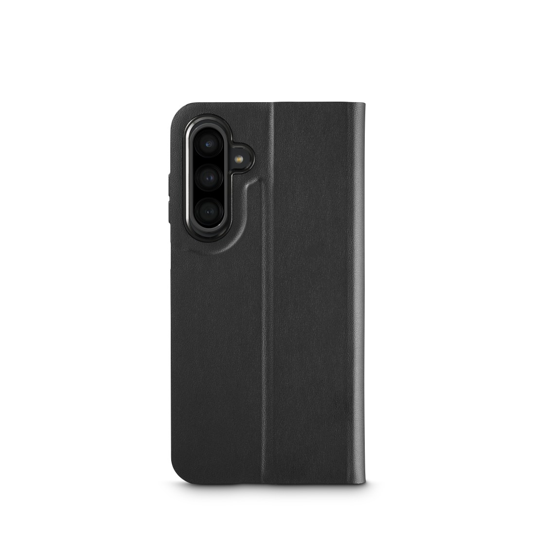 Schwarze Telefonhülle, geschlossen. Sie hat einen Kameraausschnitt und eine leicht strukturierte Oberfläche.