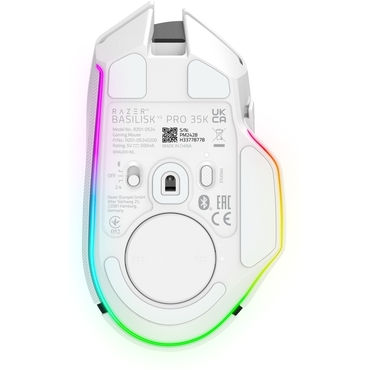 Witte gamingmuis met gekleurde lichten langs de randen en details aan de onderkant.