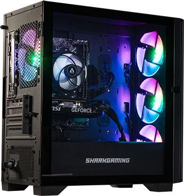 Egy gamer PC ház, RGB ventilátorokkal és lámpákkal, valamint a SharkGaming logóval.