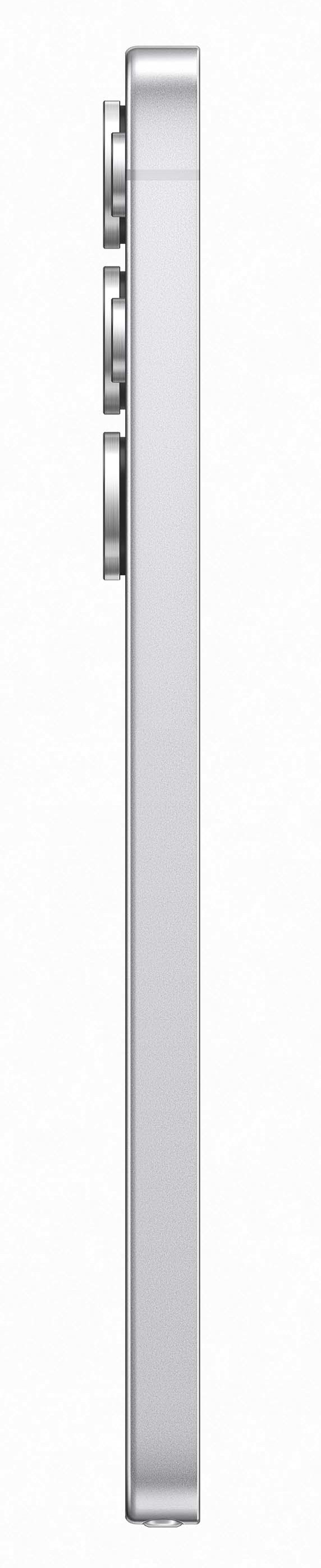 Widok z boku srebrnego smartfona. Ma trzy obiektywy aparatu i eleganckie, metaliczne wykończenie.