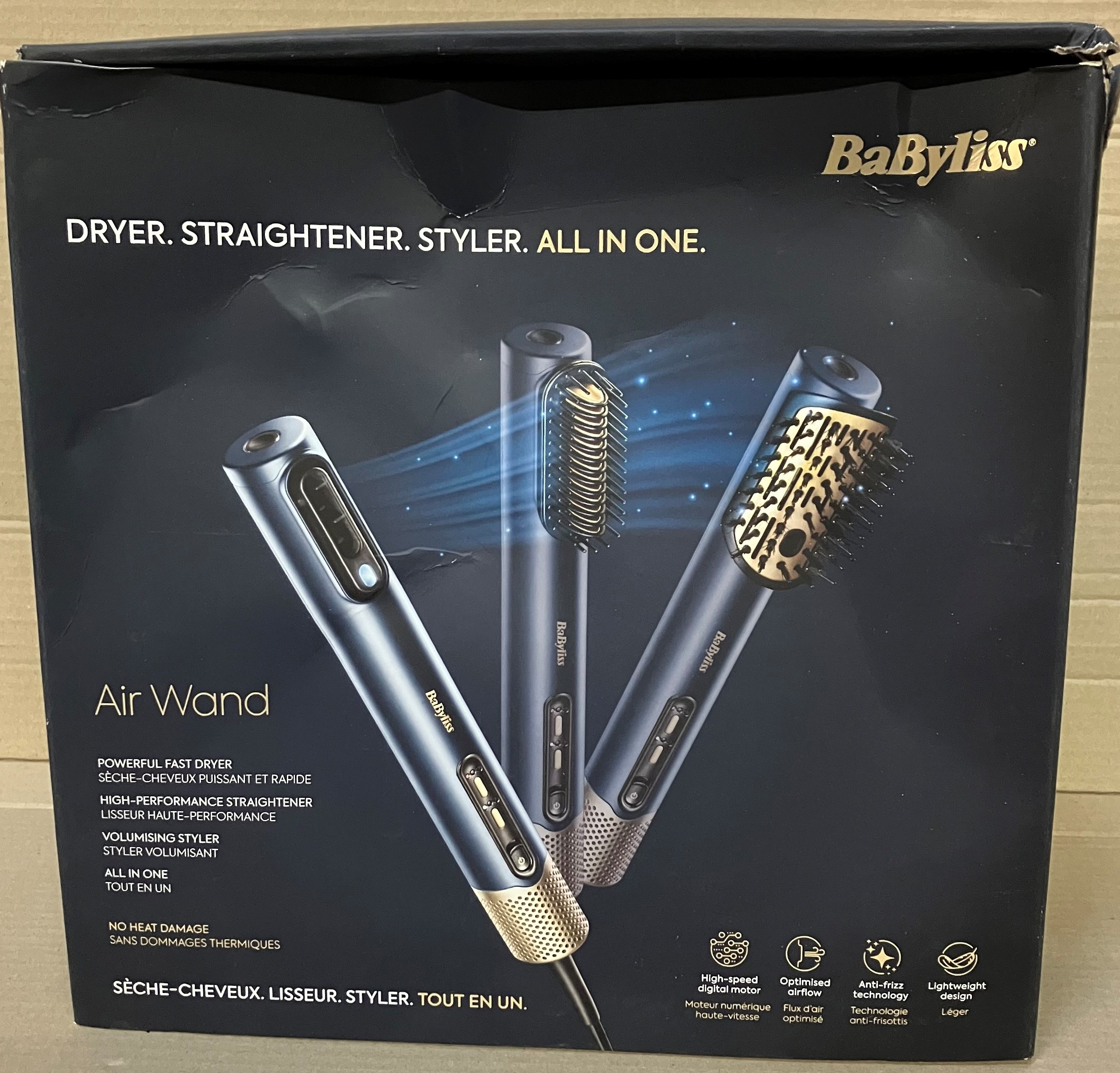 Opakowanie BaByliss Air Wand: Trzy urządzenia w jednym, z ikonami.