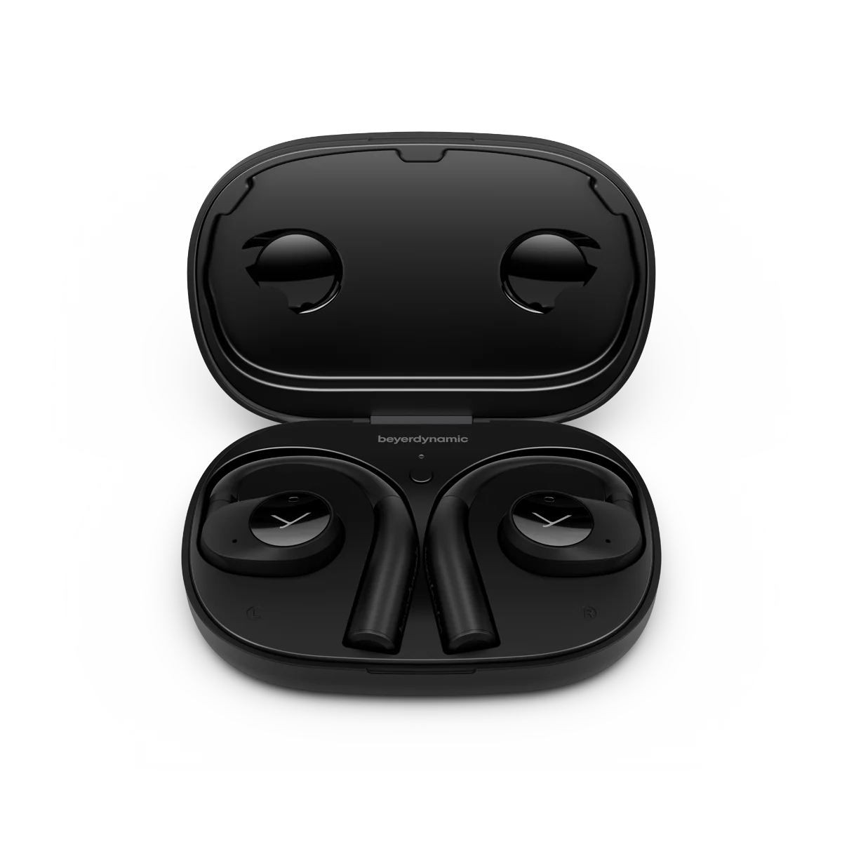 Estuche de auriculares negro abierto, mostrando dos auriculares negros dentro.