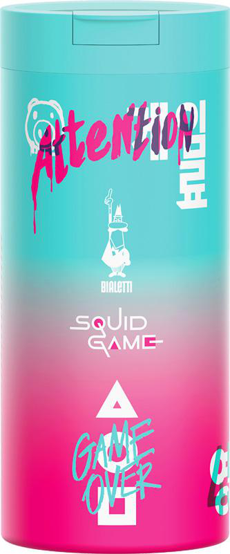Hoher zylindrischer Behälter mit Text 'Attention!', Logo und 'Squid Game'.