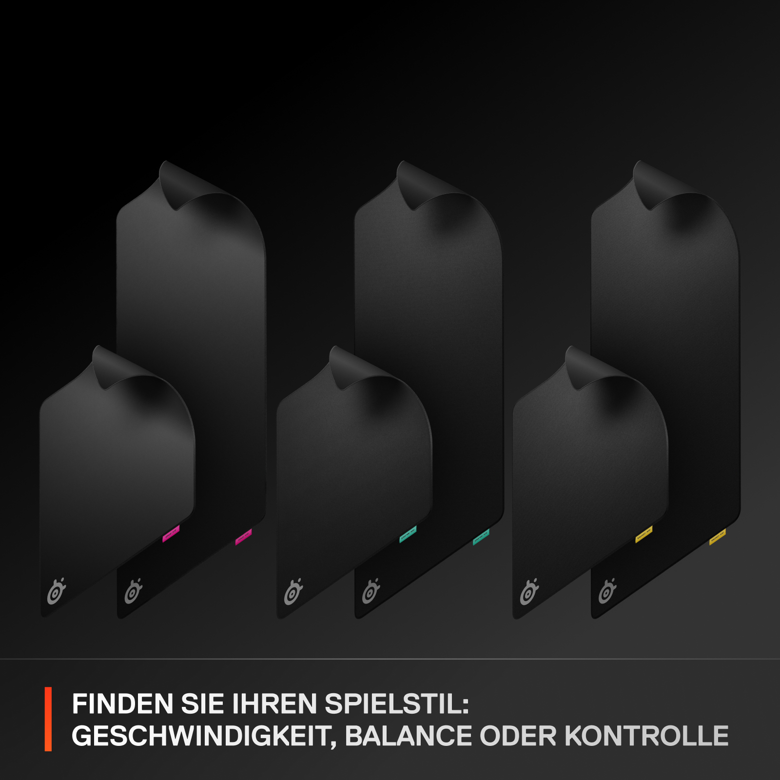 Drei schwarze Gaming-Mauspads mit verschiedenfarbigen Akzenten.