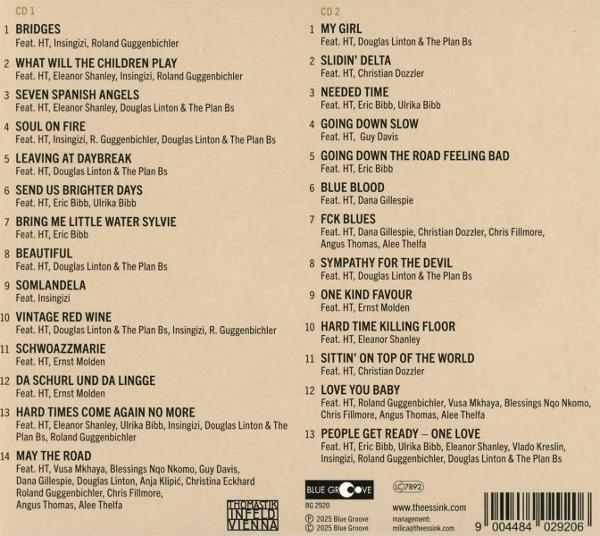 Broschüre mit zwei Textspalten mit Songtiteln und Künstlern. Das Cover ist weiß, der Text ist schwarz.