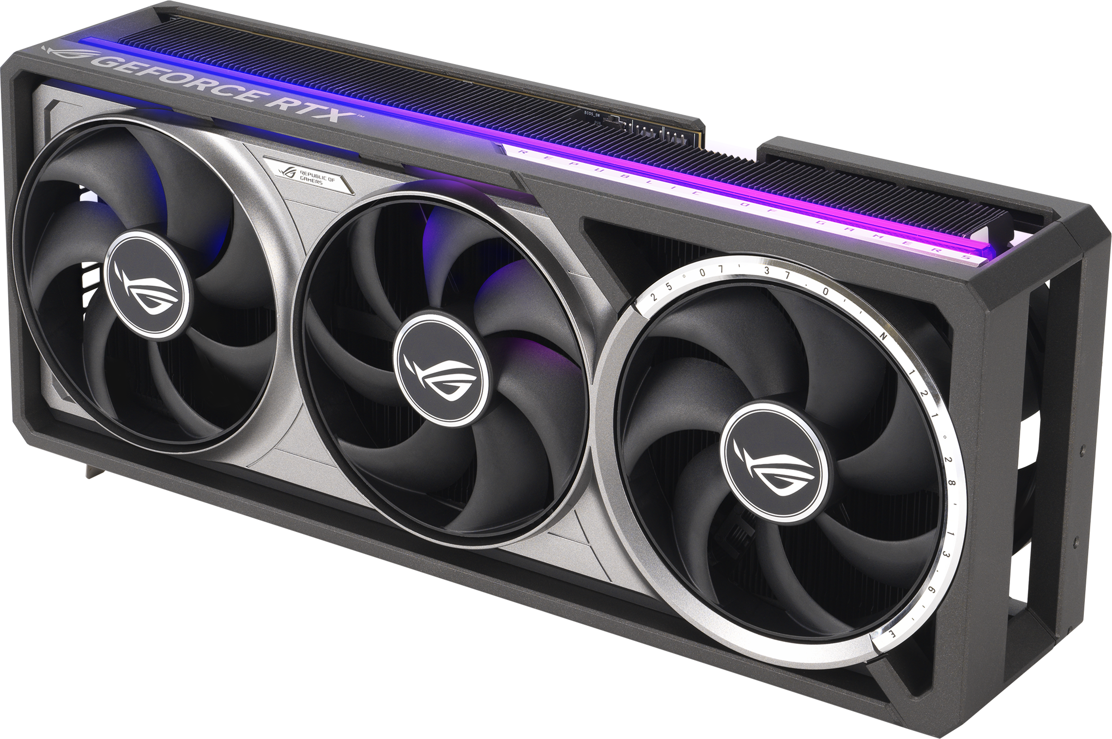 Carte graphique GeForce RTX avec ventilateurs.