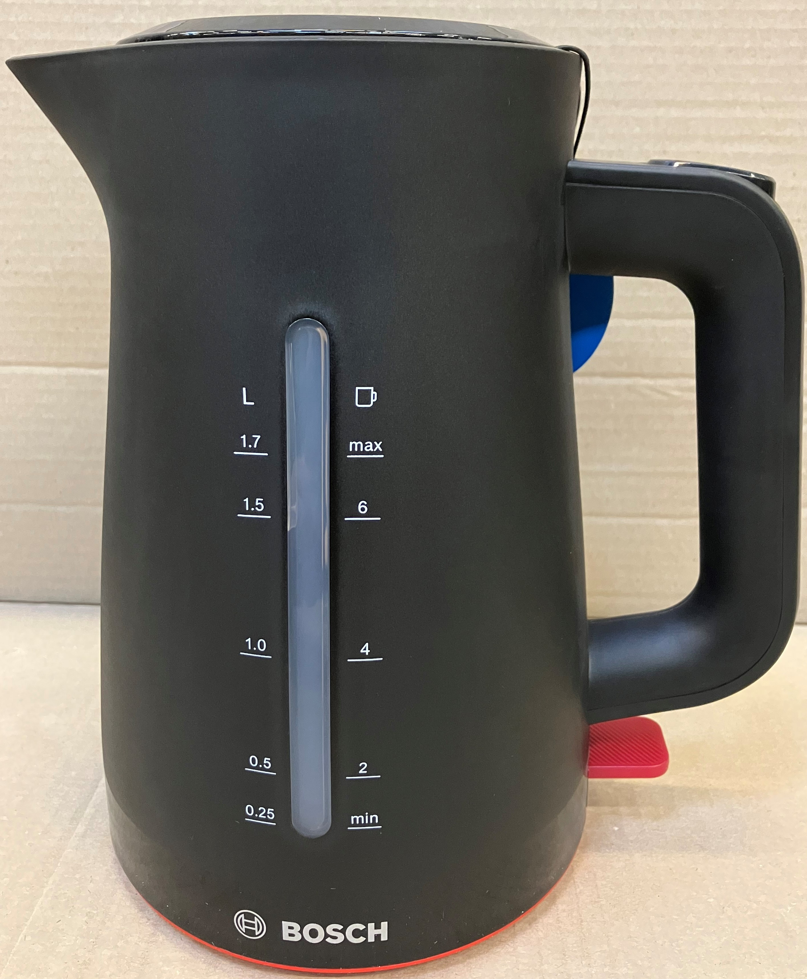 OUTLET -  Czajnik elektryczny BOSCH TWK3M123 MyMoment Czarny