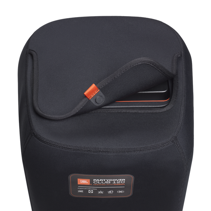 Cubierta de altavoz negra, abierta para mostrar el altavoz interior. Hay un botón naranja.
