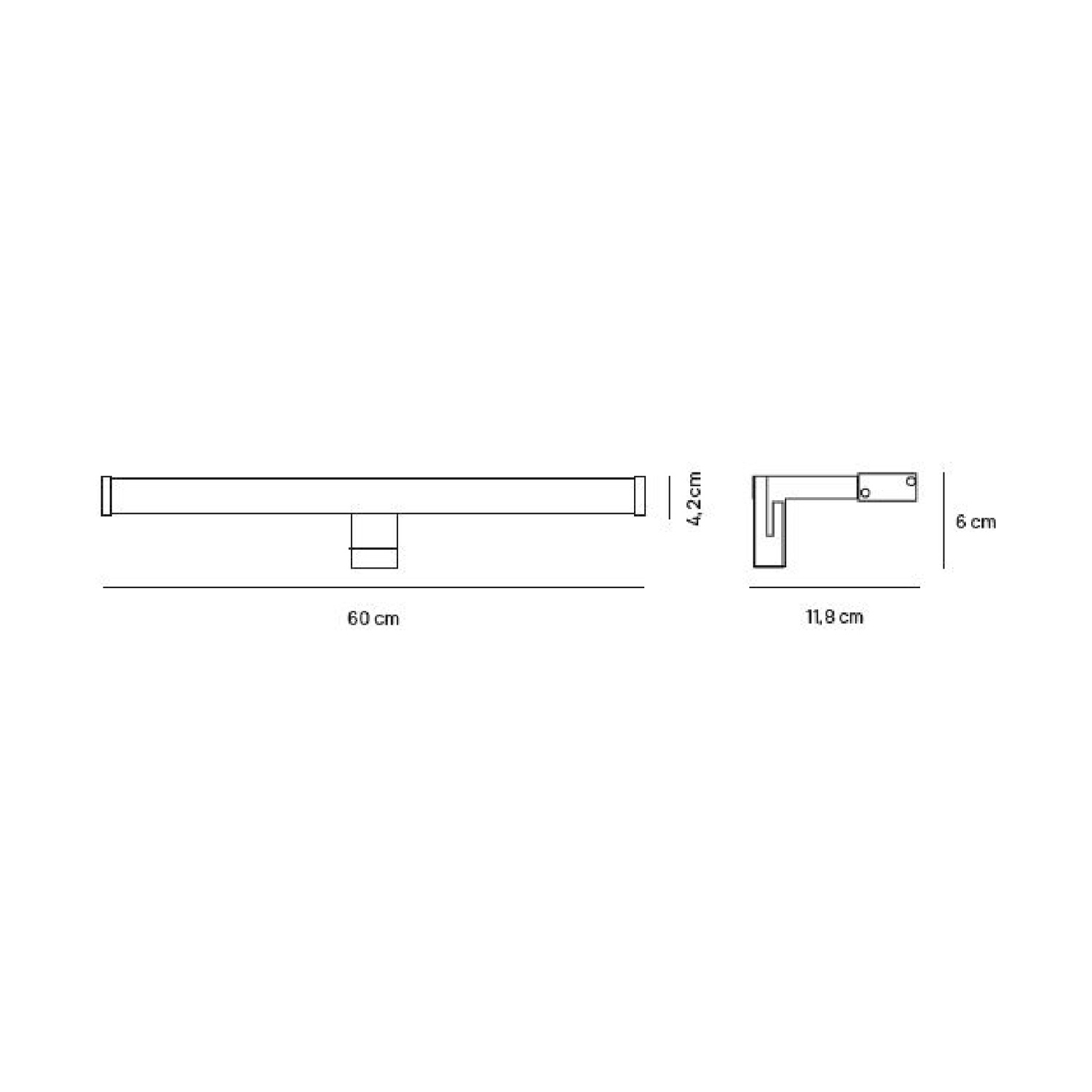 Un disegno schematico di un'apparecchio rettangolare con dimensioni etichettate in cm.