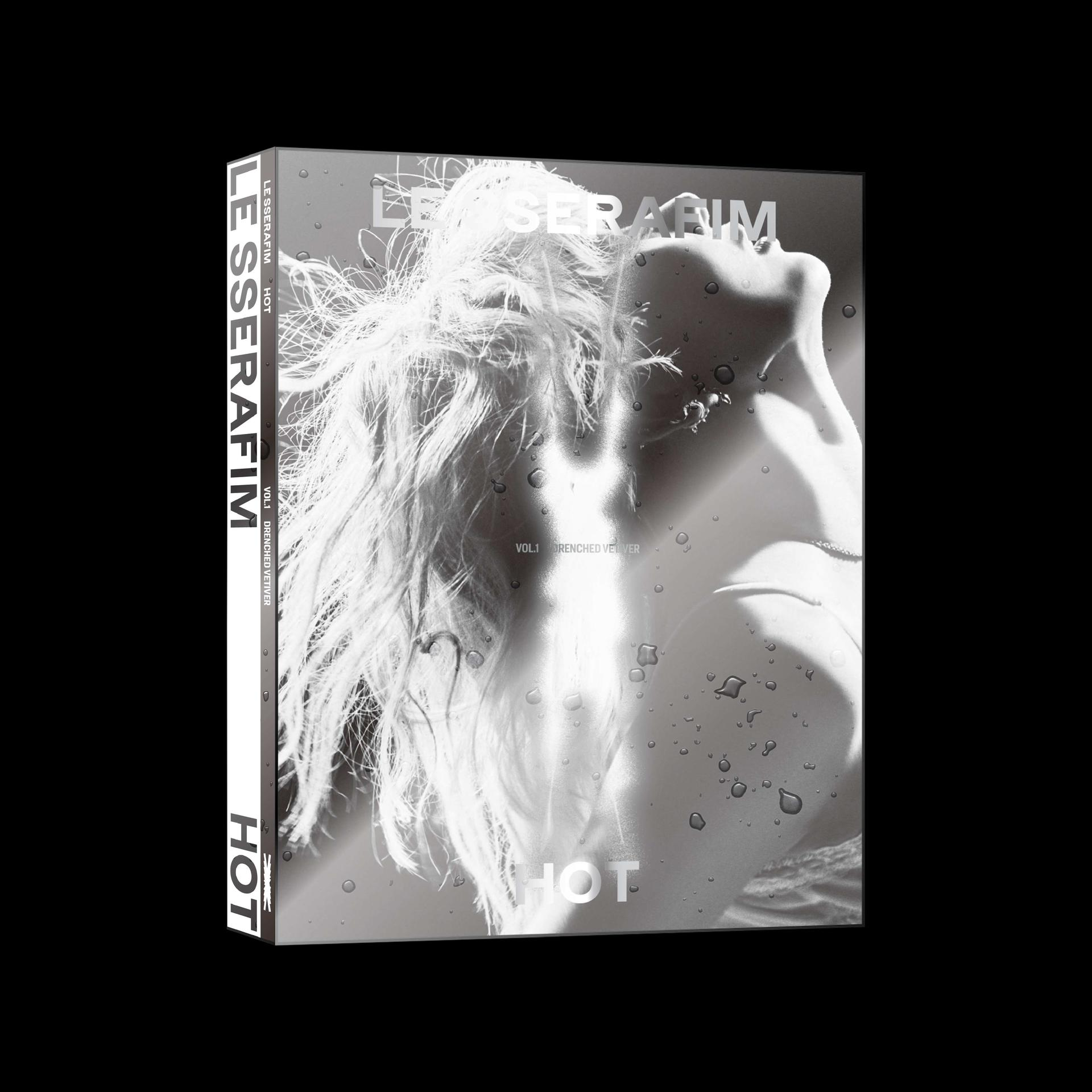 Ein schwarz-weißes Buchcover mit einer Frau, Wassertropfen und dem Titel HOT.