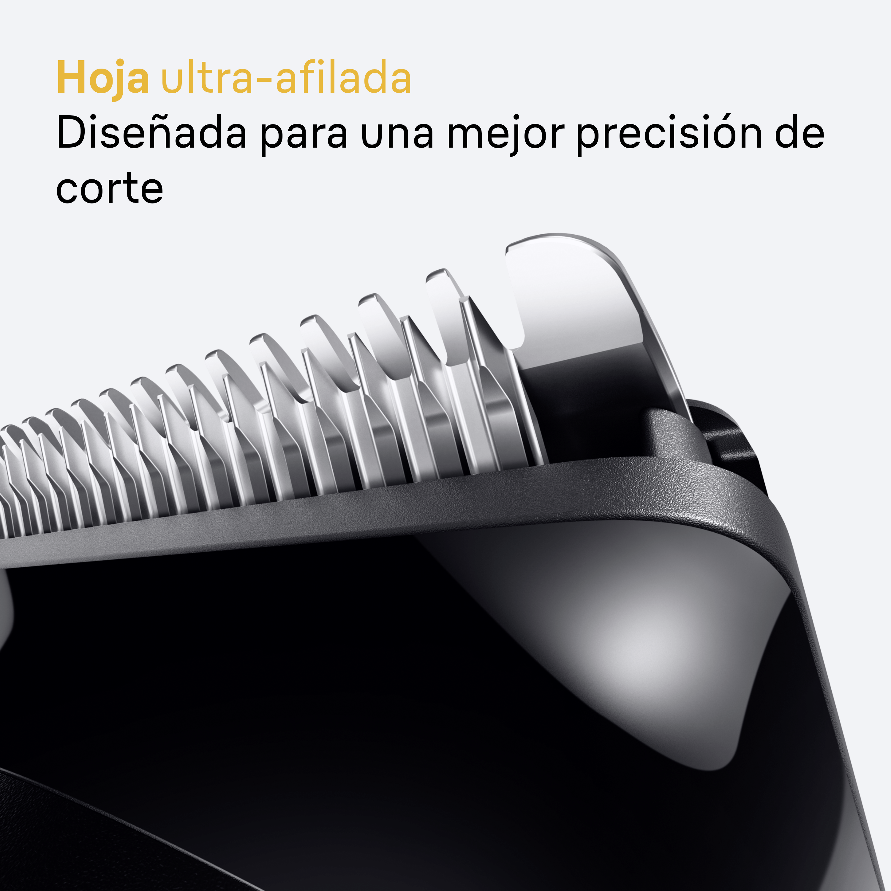 Vista de cerca de la cuchilla de un recortador, con texto que indica que es ultra afilada.