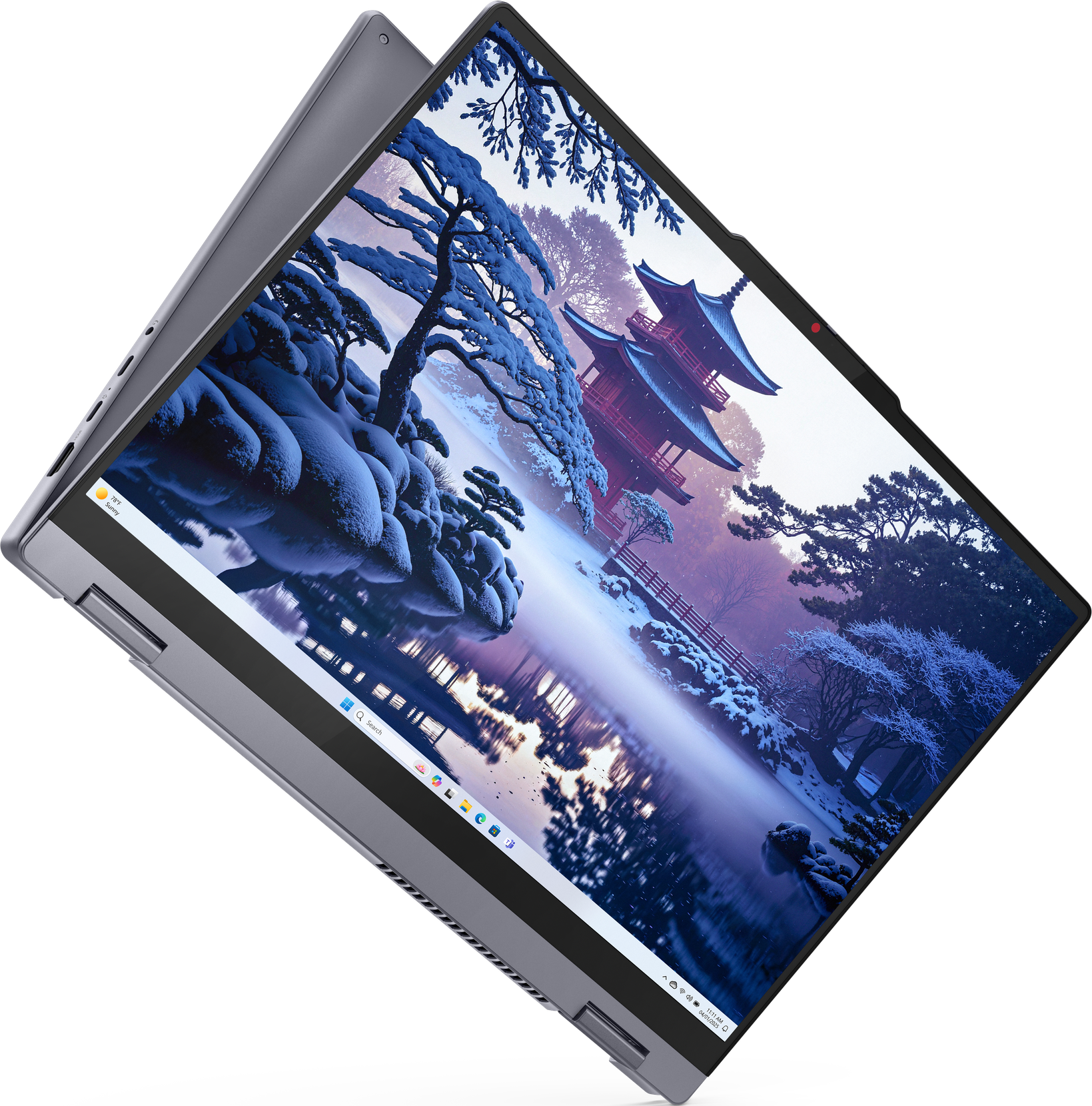 Laptop con un paesaggio innevato sullo schermo, aperto ad angolo. Il laptop è grigio.