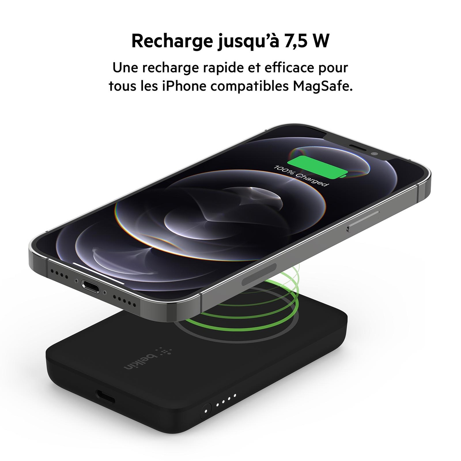 Chargeur sans fil noir avec un téléphone indiquant 100% chargé.