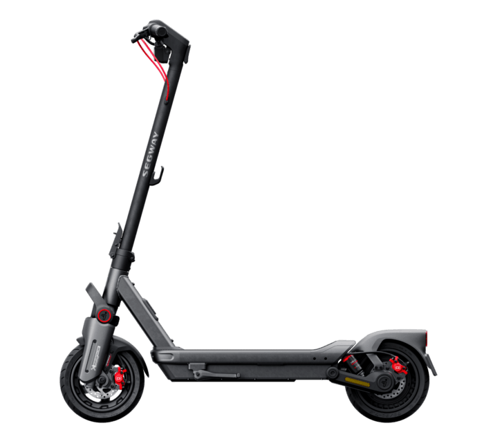 Scooter eléctrico Segway gris, vista lateral, fondo negro. Acentos y ruedas rojas.