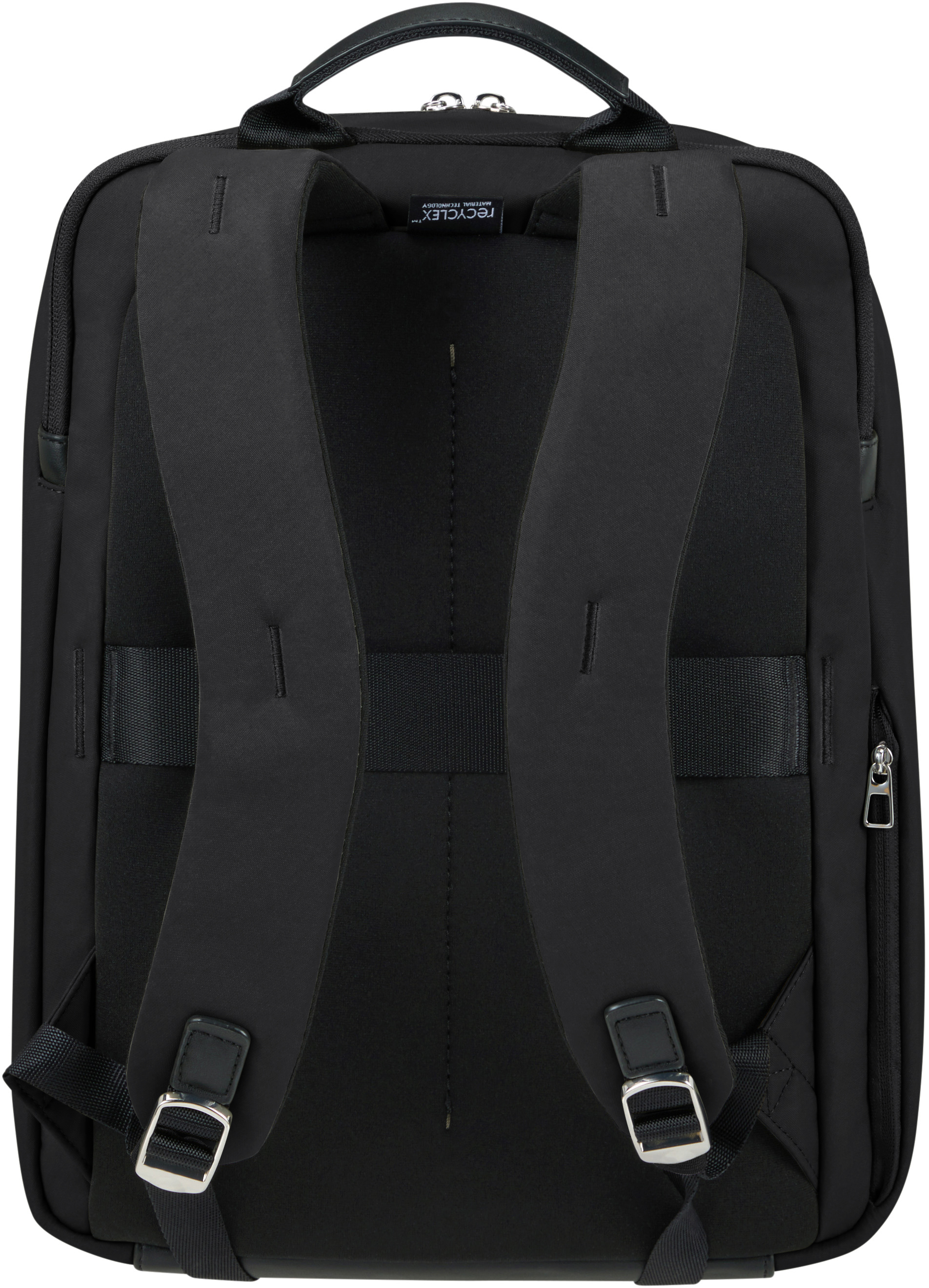 Rucksack mit schwarzen Trägern und Griff. Der Markenname steht vorne.