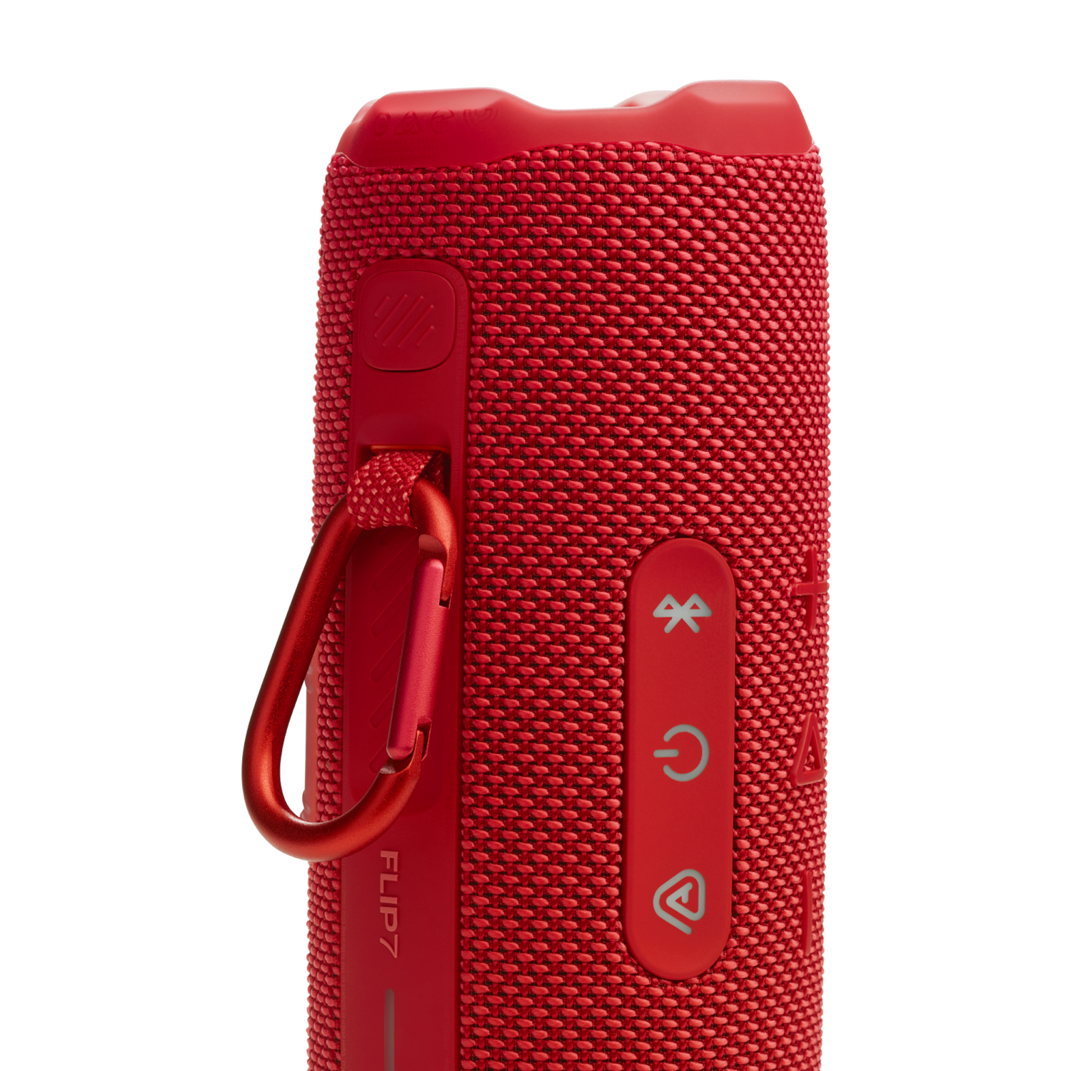 Rode draagbare speaker met karabijnhaak en bedieningsknoppen.