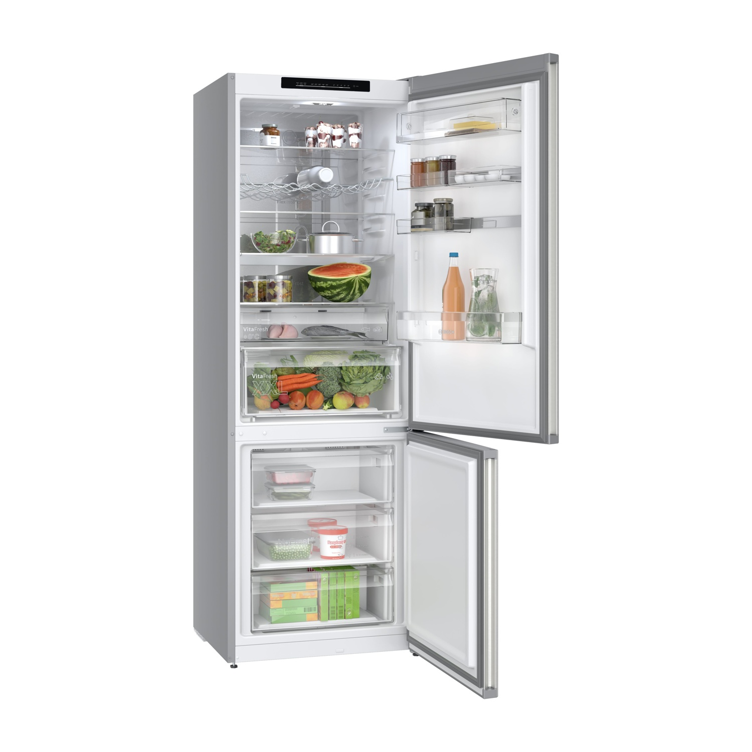 Un frigorifero aperto con alimenti all'interno, su sfondo bianco.