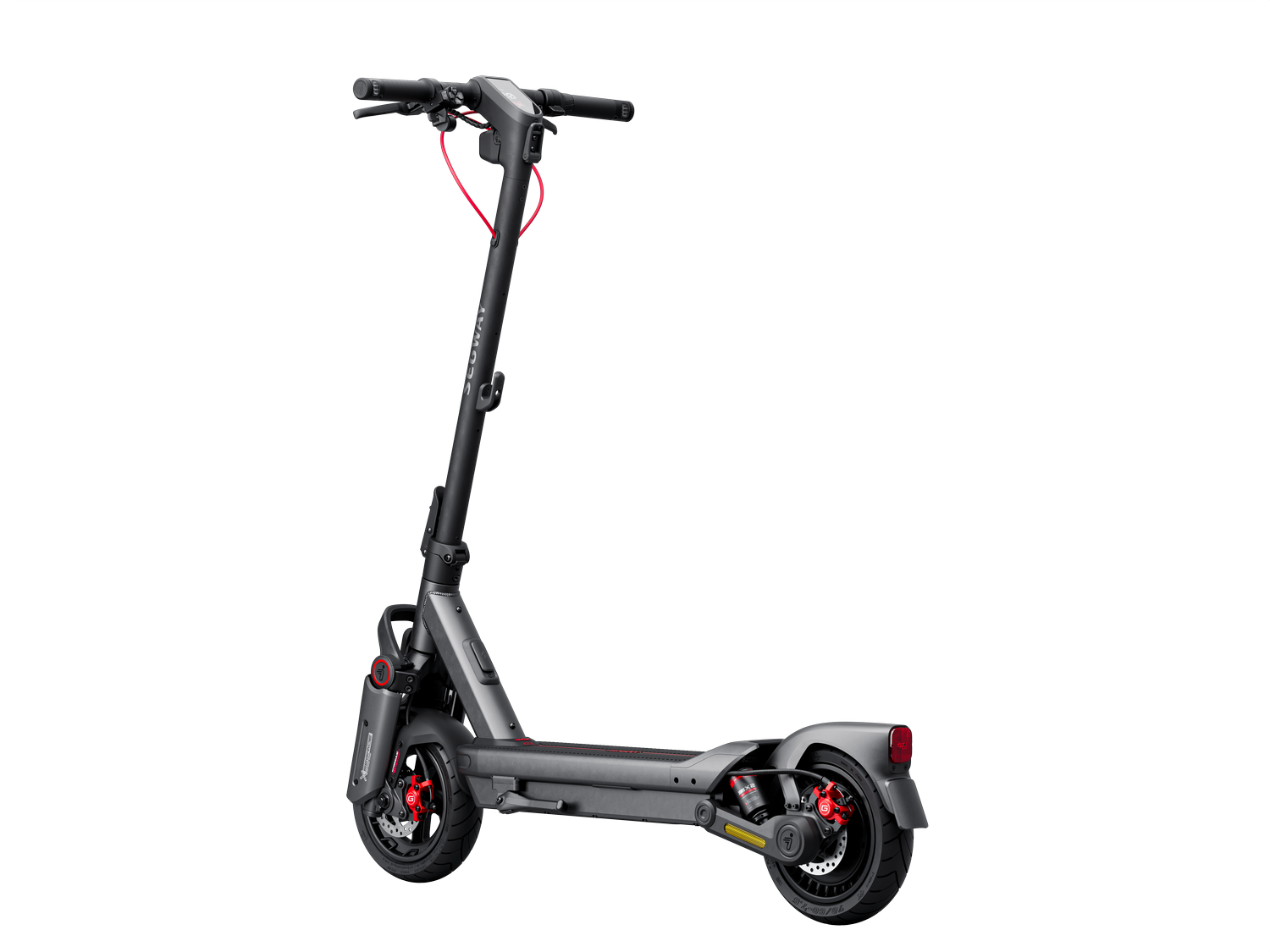 Patinete eléctrico gris con detalles rojos. Está sobre un fondo negro. Se ven el manillar y las ruedas.