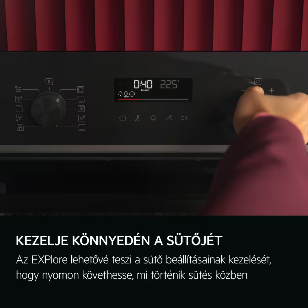 Egy kéz megérint egy sütő kijelzőt. Szöveg alul.