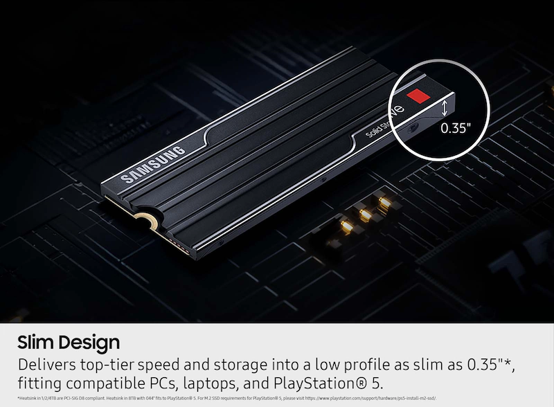 Fekete Samsung SSD piros akcentussal, vékony dizájn, leíró szöveg.