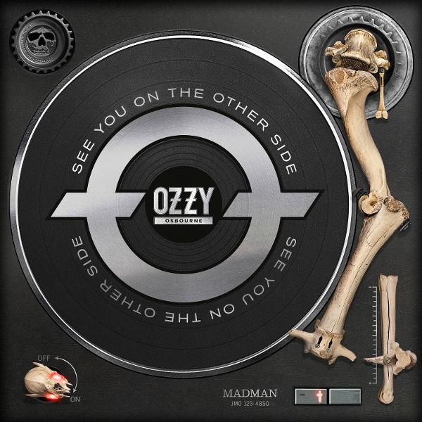 Ozzy Osbourne Albumcover. Schwarze Schallplatte mit Knochen, Schädel und Text.