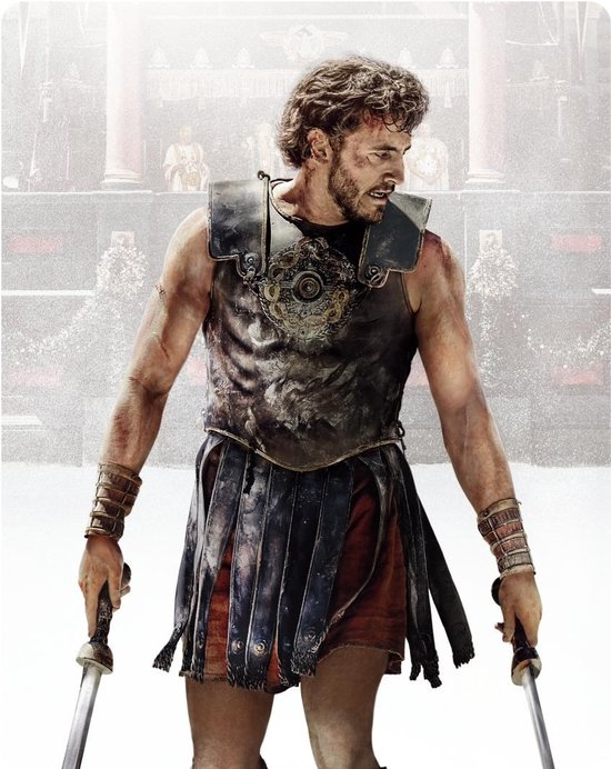 Un gladiateur avec deux épées est prêt. Il porte une armure et une jupe.
