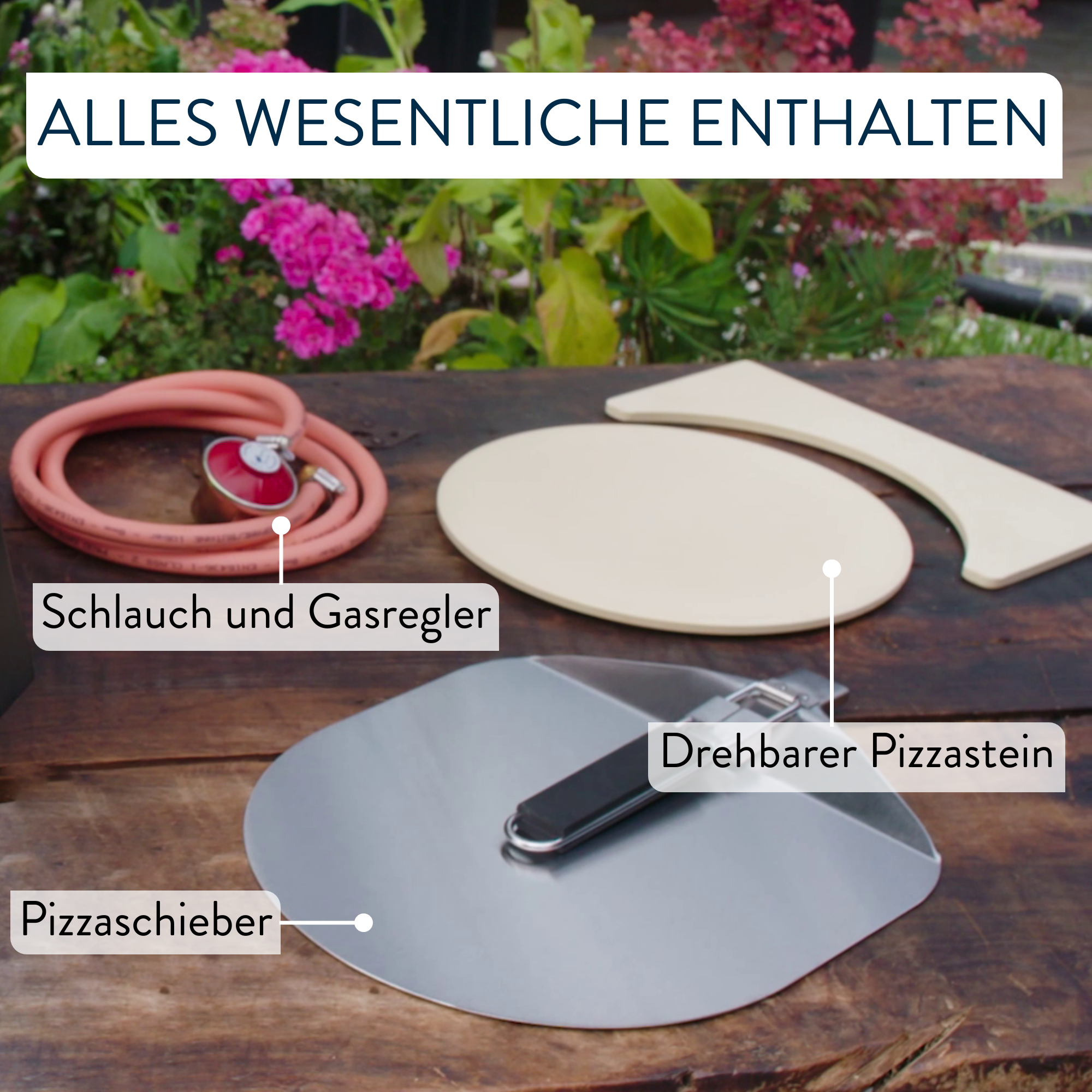 Outdoor-Pizzaofen-Setup mit Pizzaschieber, Pizzastein und Gasschlauch.
