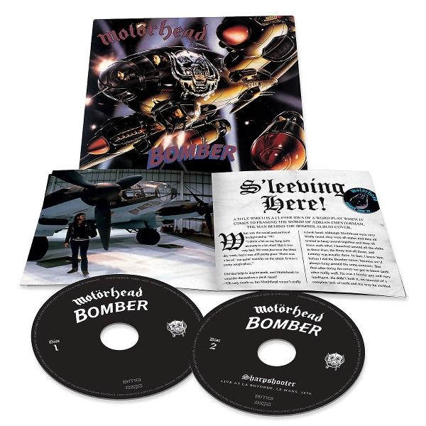 Motorhead album: CD-set met albumhoes met een illustratie en songteksten.