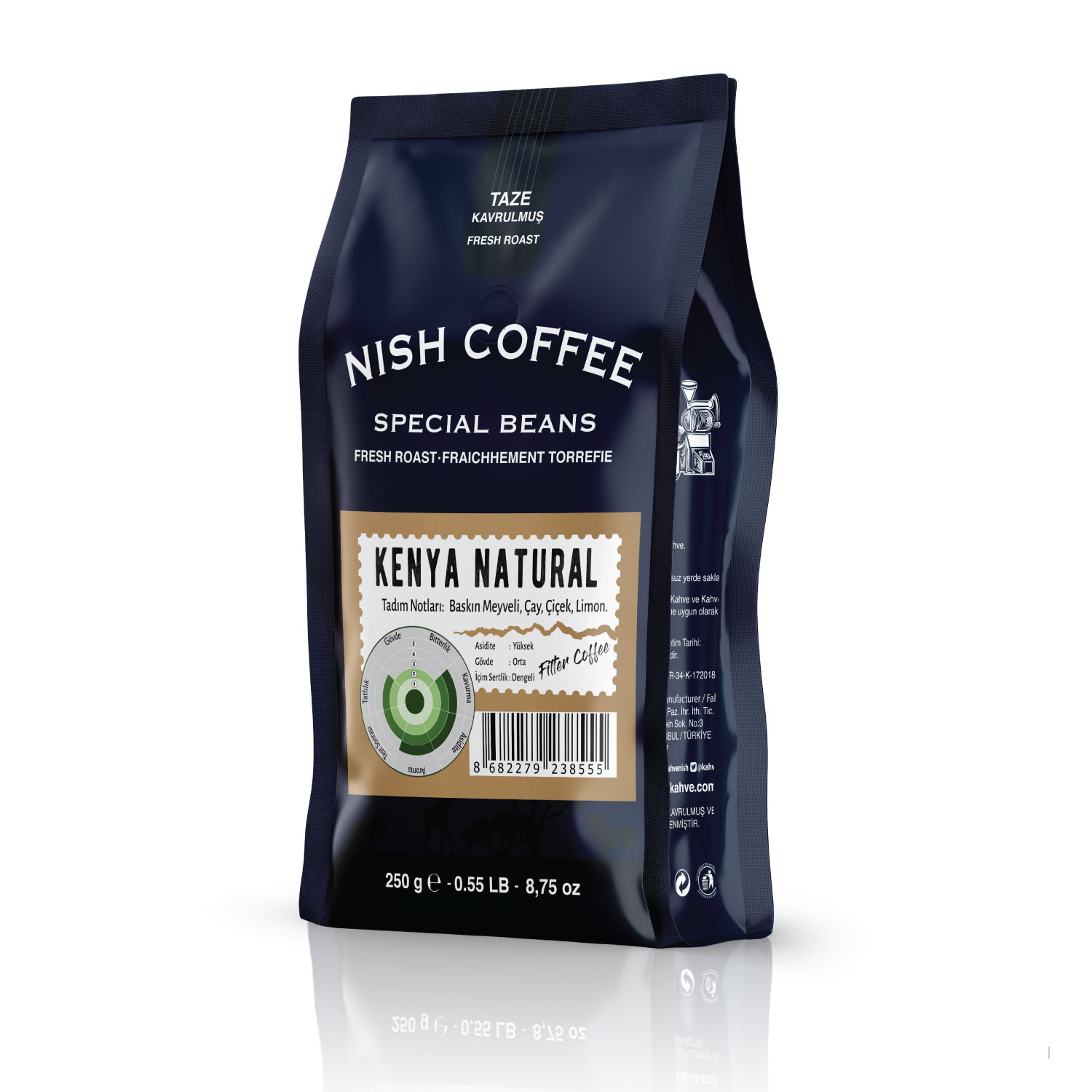 İngilizce ve diğer dillerde metin içeren, siyah bir Nish Coffee çekirdeği torbası.