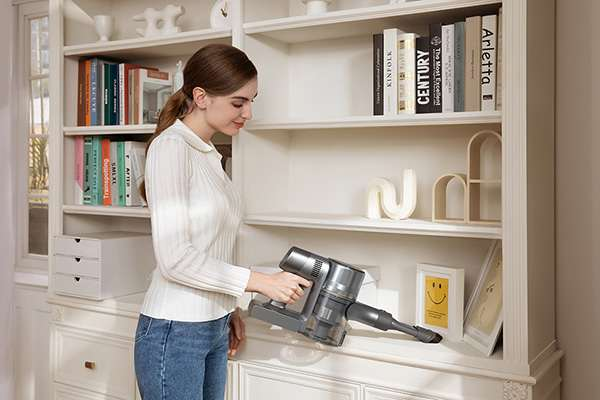 Odkurzacz bezprzewodowy DREAME R20 Aqua Czarno-szary