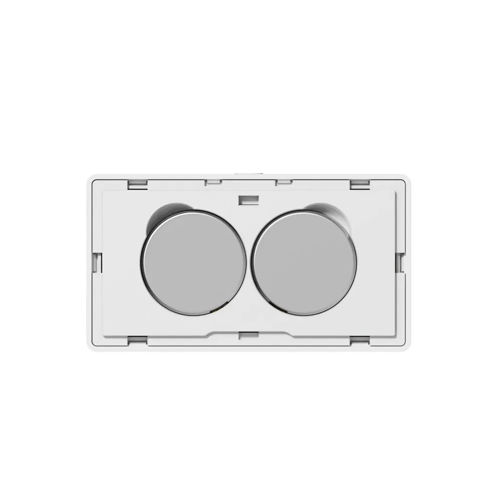 Białe gniazdo elektryczne z dwoma okrągłymi, srebrnymi wkładkami.