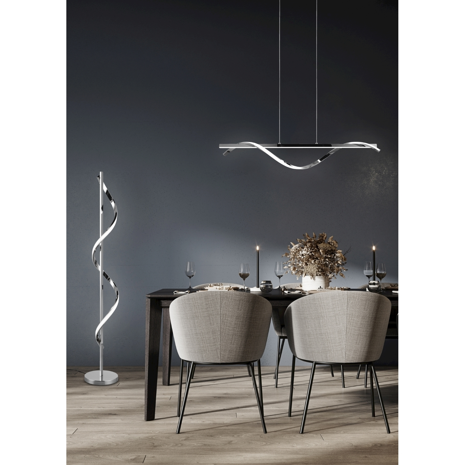 Sala da pranzo con tavolo, sedie e lampade. Parete blu scuro.