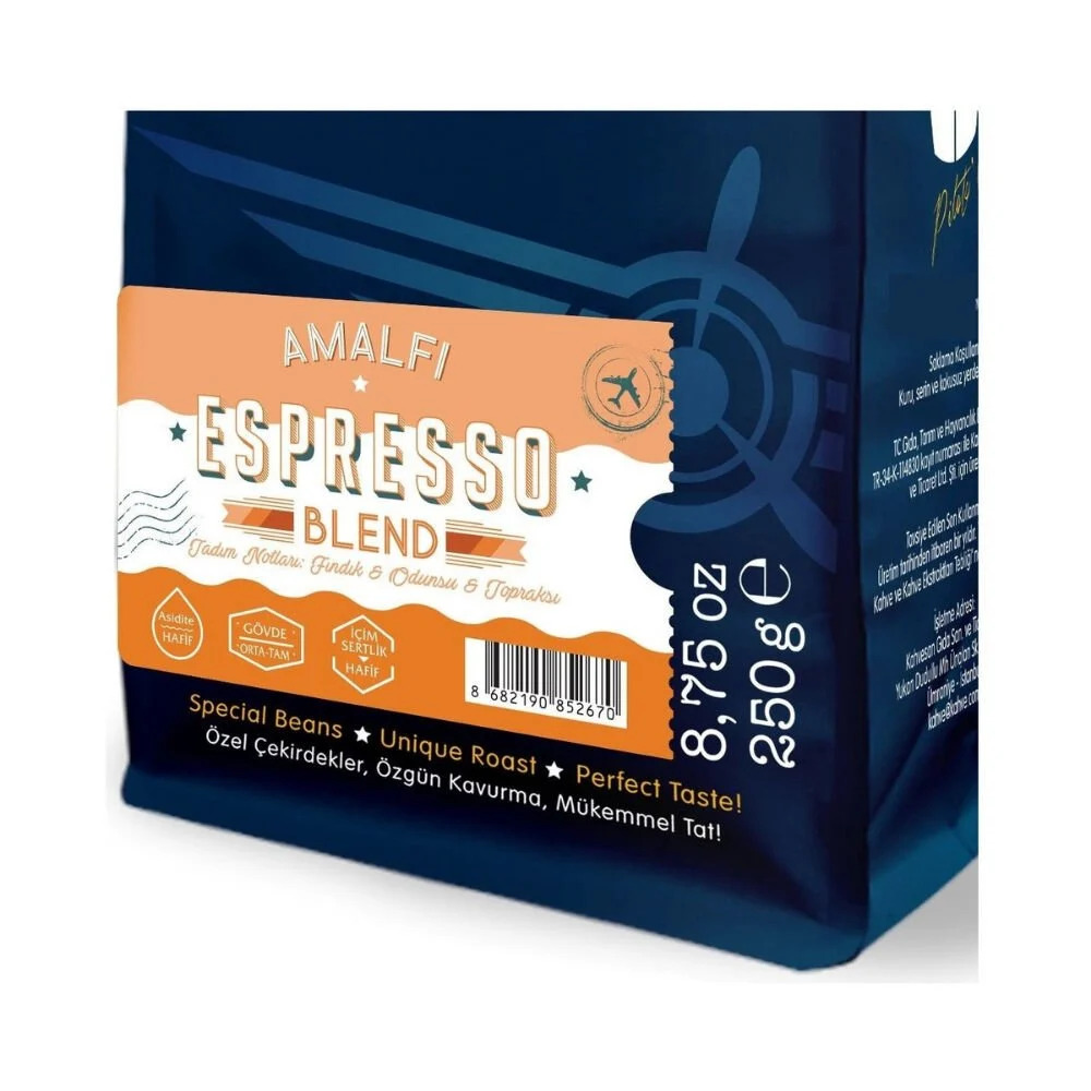 Turuncu etiketli kahve poşeti: Amalfi Espresso Blend. Metin ve grafik öğeleri görünür.