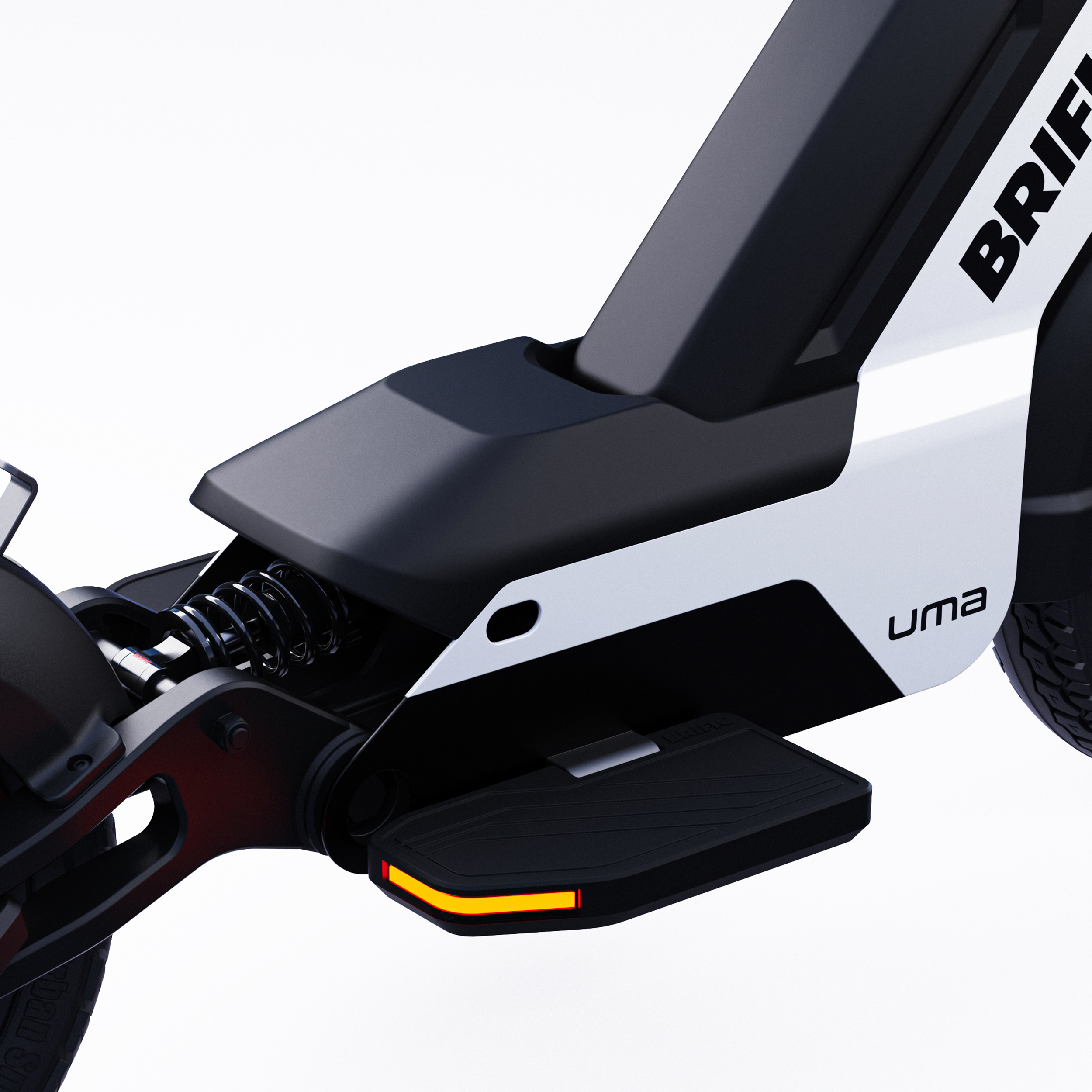 Siyah beyaz bir scooter'ın alt kısmının yakın çekimi. Ayak dayanağı, süspansiyon ve arka tekerlek.
