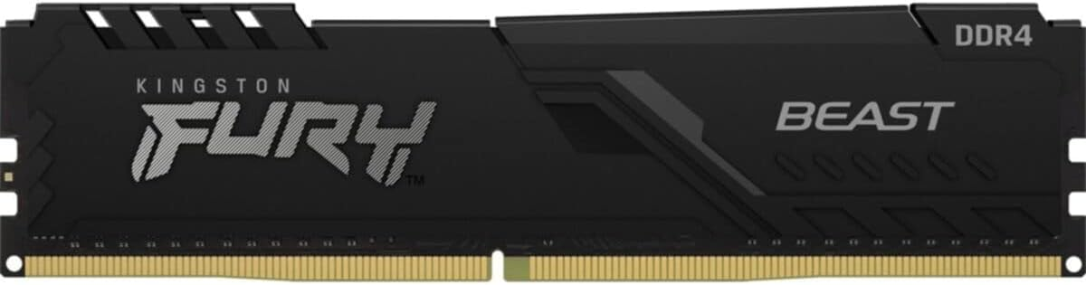 Memoria RAM negra y plateada con la marca Kingston FURY y BEAST, DDR4, sobre una superficie blanca.