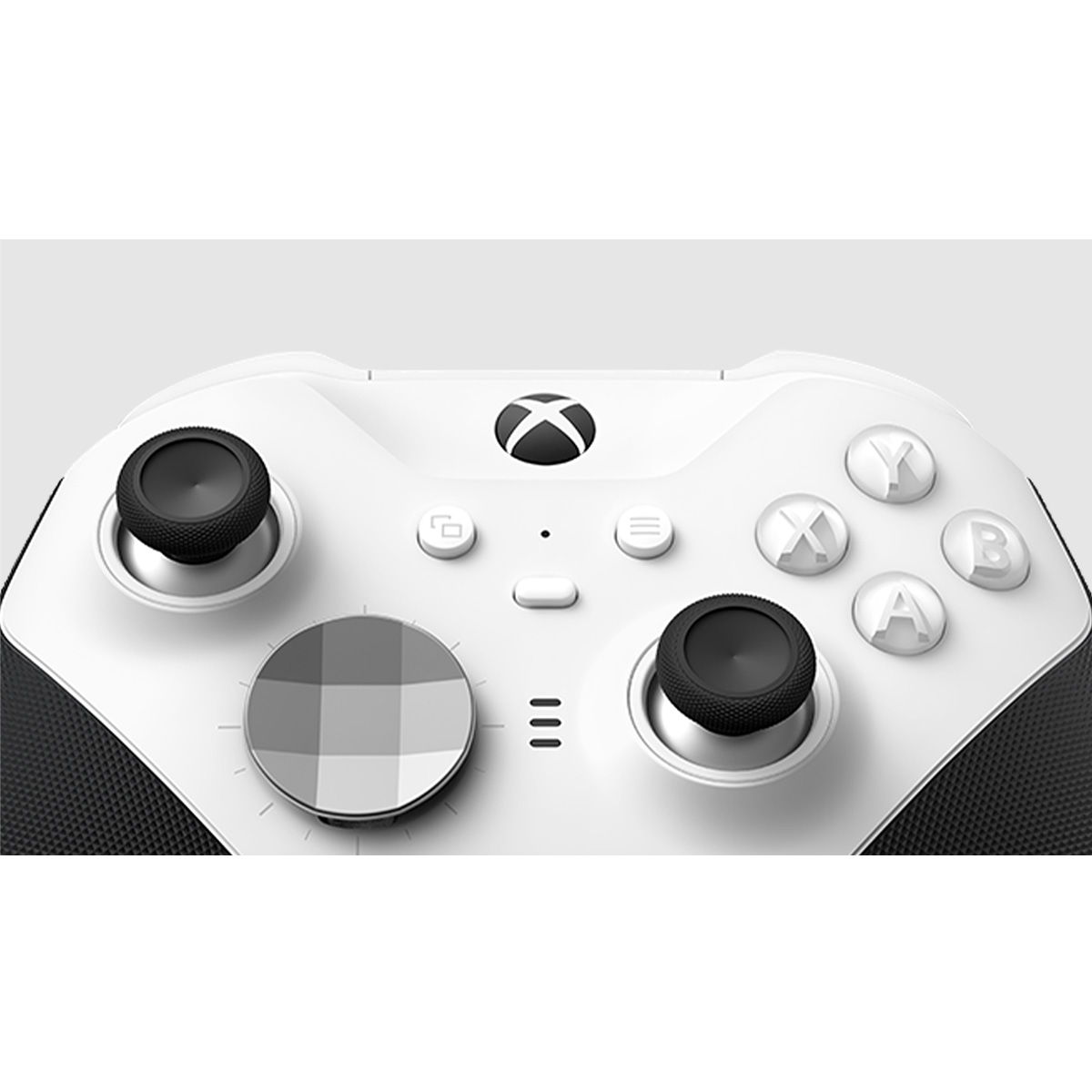 Un mando de Xbox blanco con joysticks y botones negros. El logo de Xbox es visible en la parte superior.