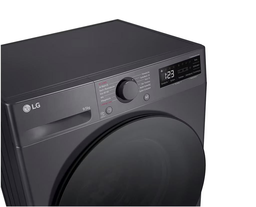 Eine schwarze LG-Waschmaschine aus einem Winkel gesehen.