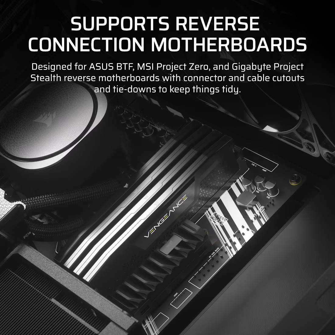 Nahaufnahme eines Computerinneren, das das Motherboard mit einem Vengeance RAM-Stick zeigt.