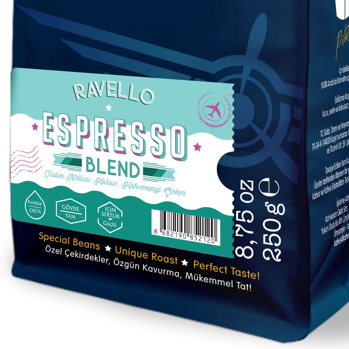 Metin içeren kahve poşeti. 'Espresso Blend' ve 'Perfect Taste' vurgulanmıştır.