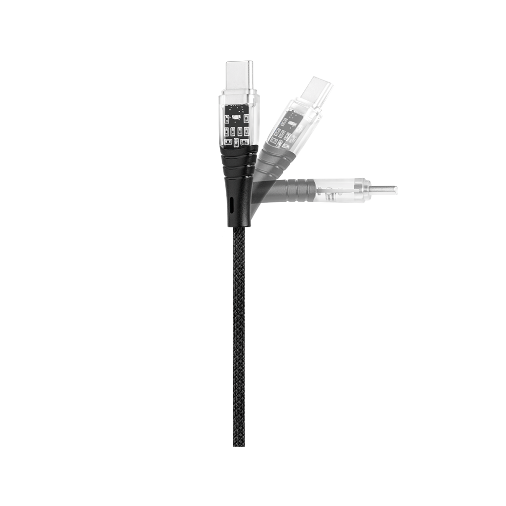 Farklı konektörlere sahip üç siyah USB-C kablosu. Arka plan siyah, kabloları vurguluyor.