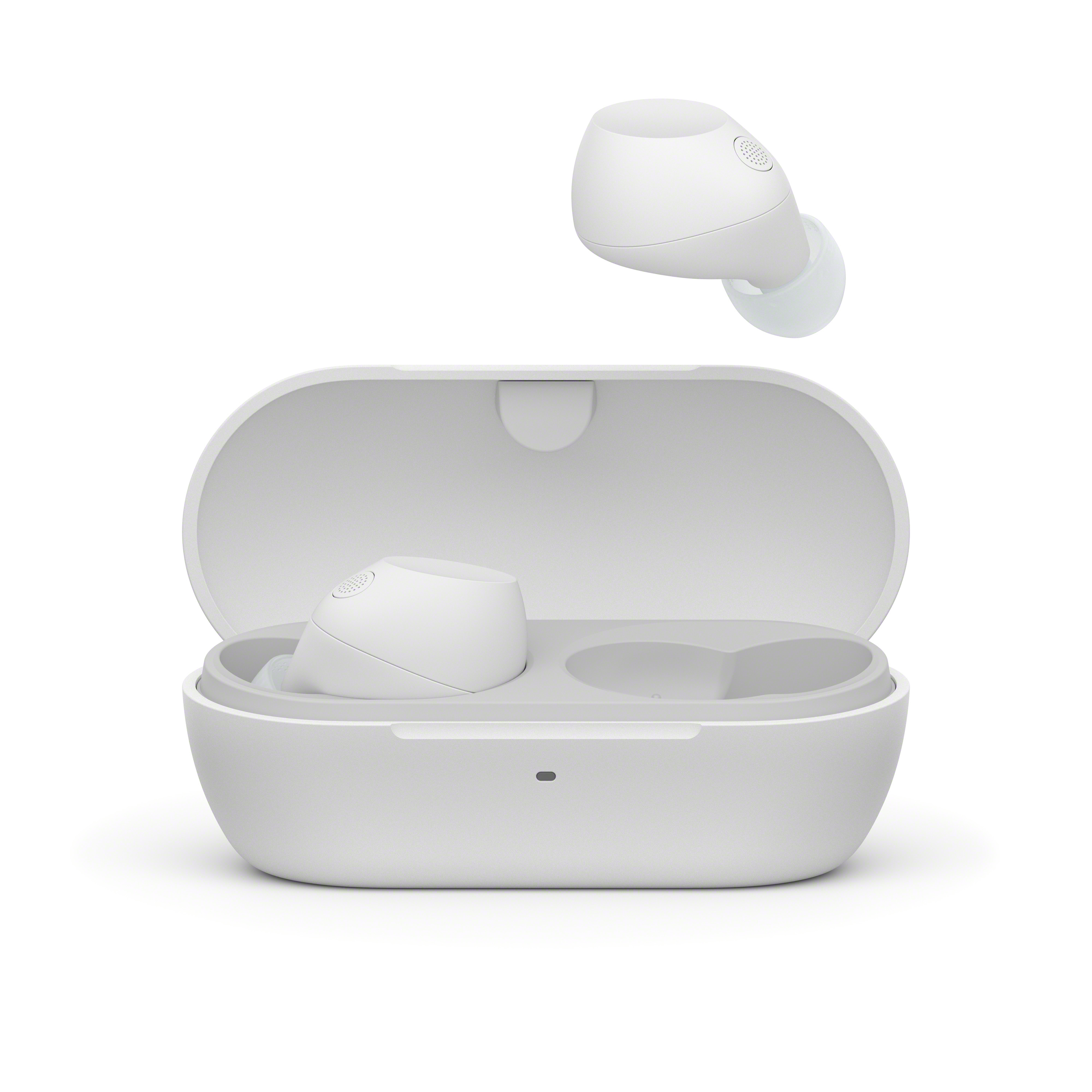 Auriculares y estuche de carga blancos sobre fondo blanco. Un auricular flota sobre el estuche.