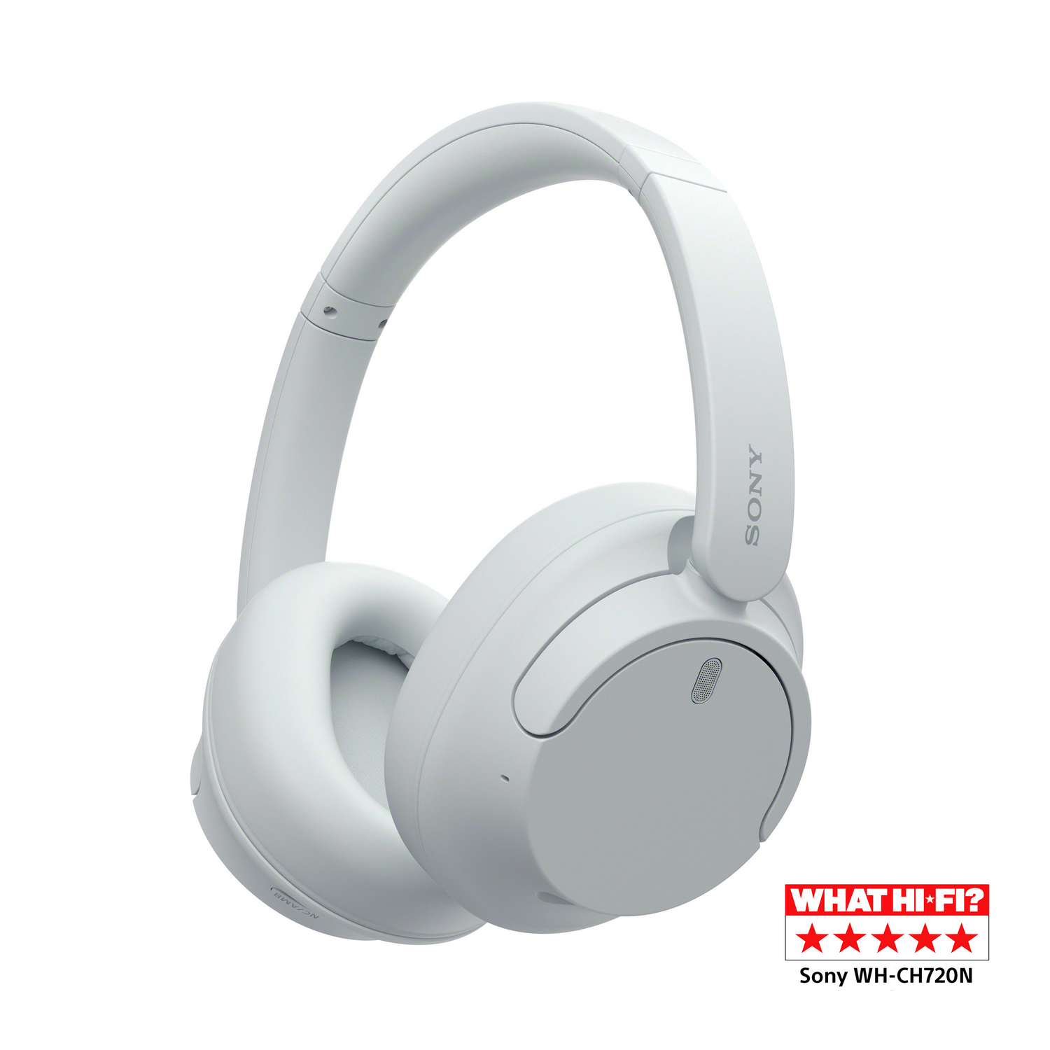Auriculares Sony blancos con una etiqueta de calificación en la esquina inferior derecha. Son blancos.